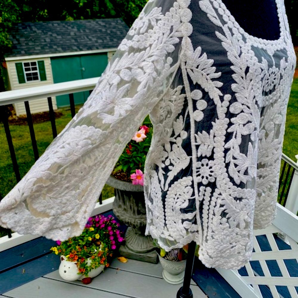 URBAN DAY lace tunic / coverup